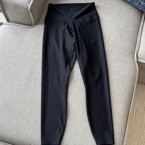 ALO Yoga Women's Black Leggings